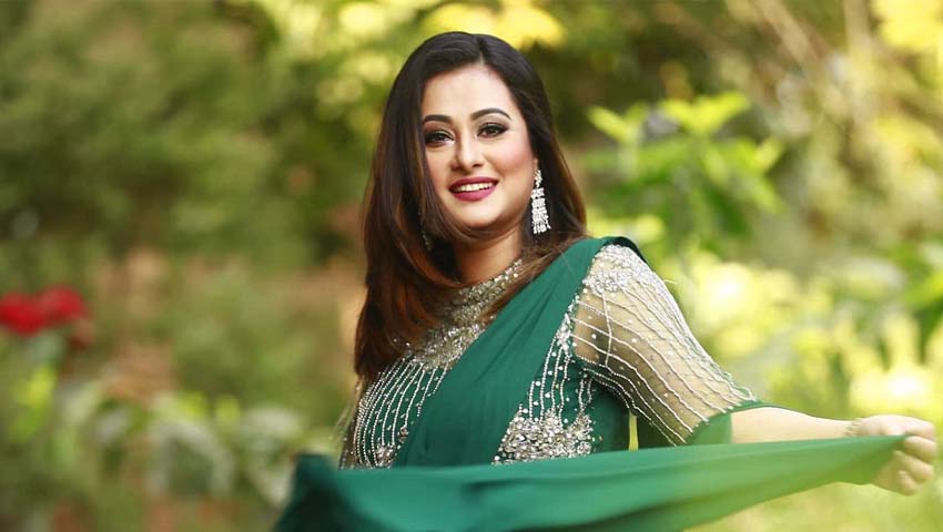 সেন্সরে আটকে থাকা সিনেমা নিয়ে কাজ করবেন পূর্ণিমা